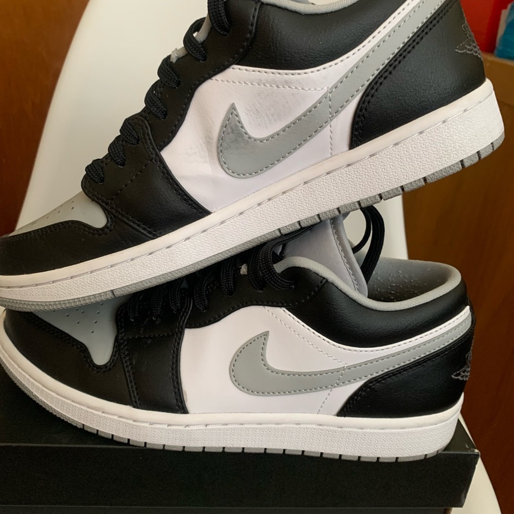 Jordan 1 low shadow